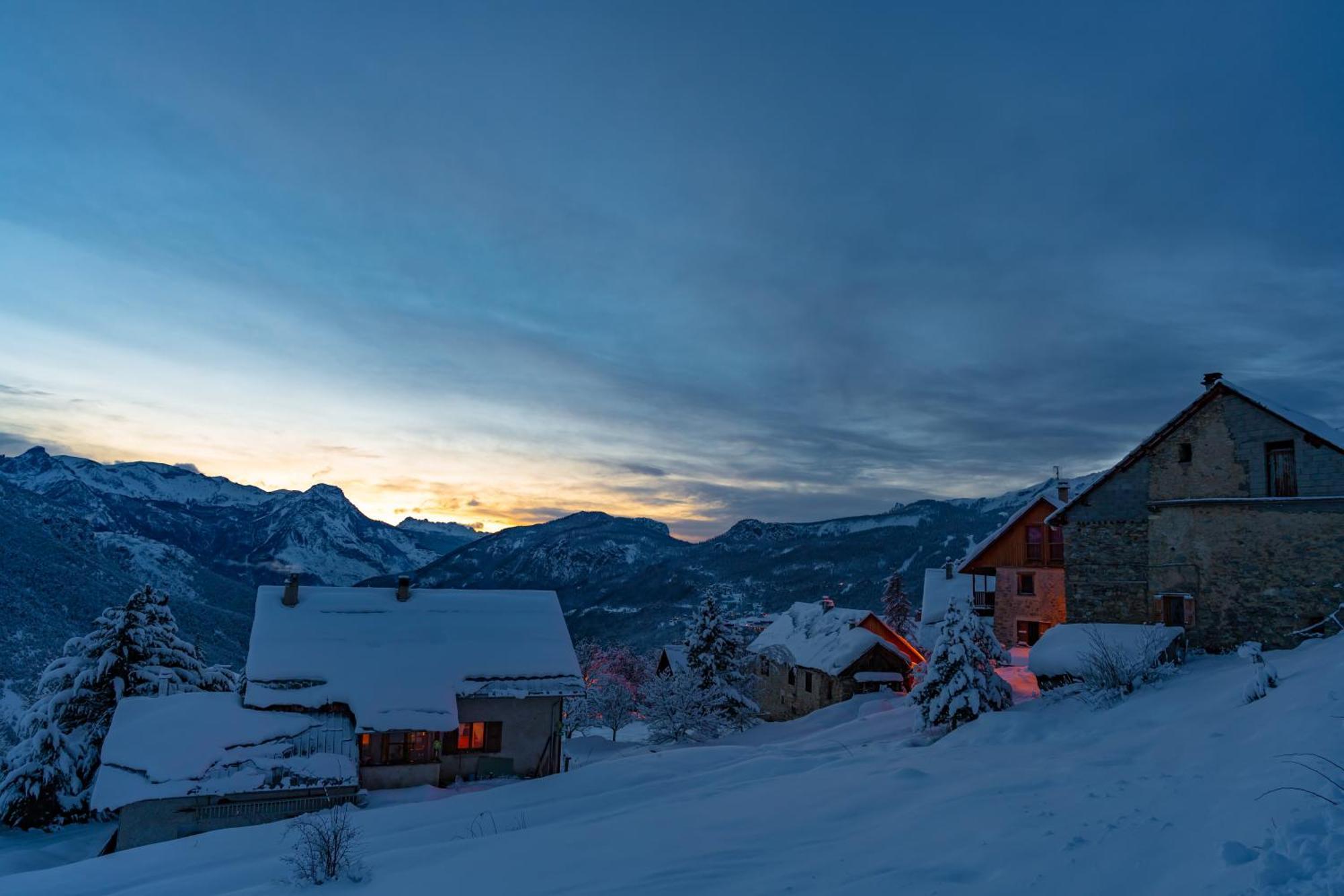 Ecrins De Cocon - Parc National Des Ecrins Apartment Pelvoux ภายนอก รูปภาพ
